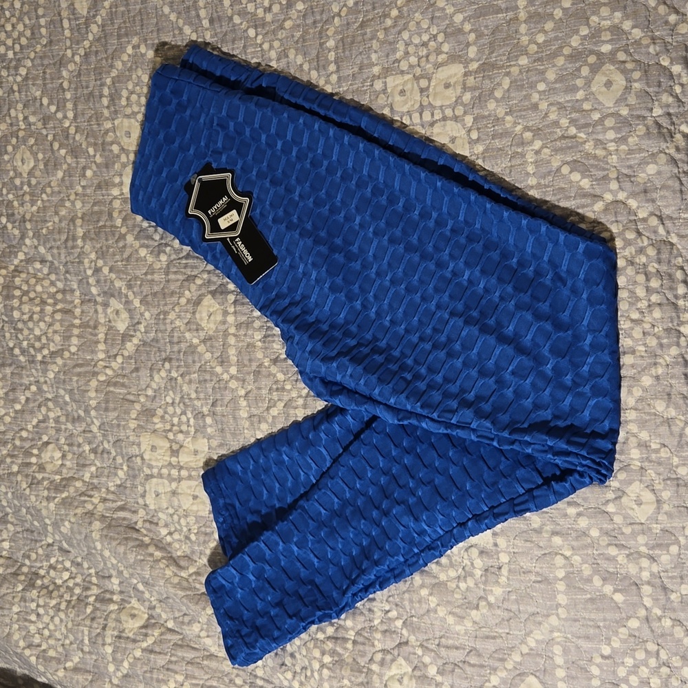 NWT‎ Royal Blue fashion leggings